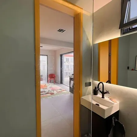 Bohemian Soul: Urban Penthouse Διαμέρισμα *